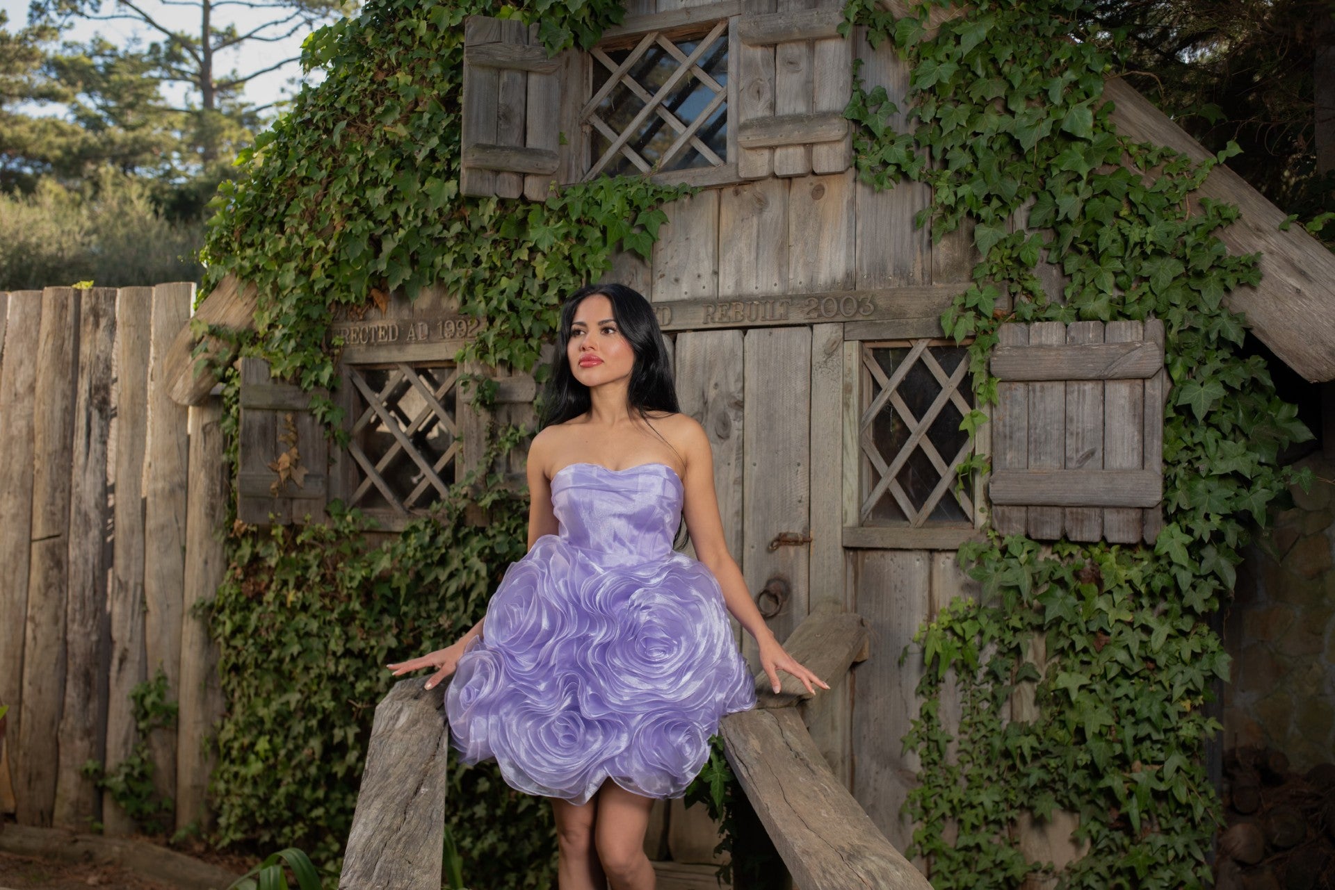 Classy dress, classic style, elegant fashion, classy fashion, old money, elevated fashion,